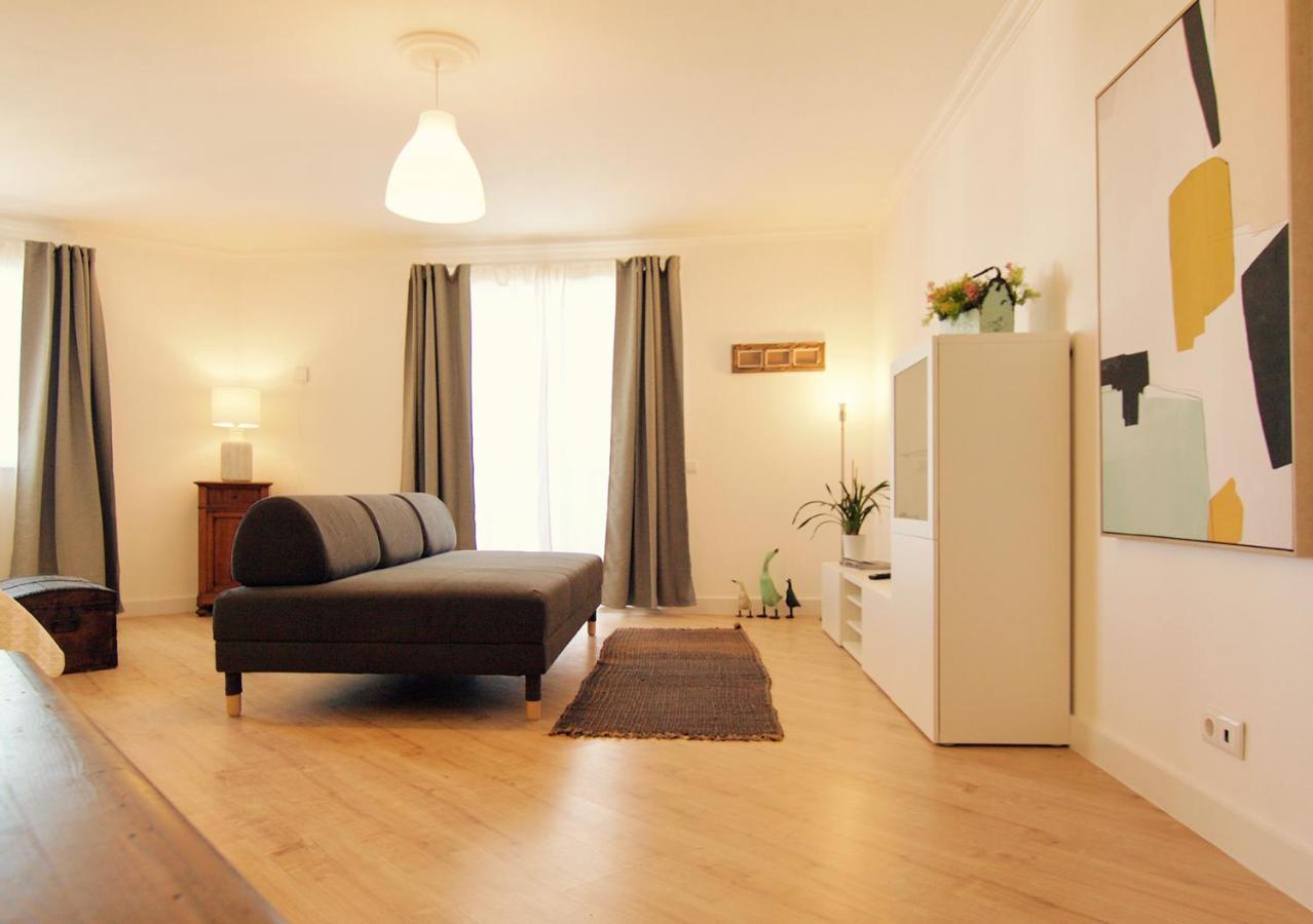 Lagos Suite Екстериор снимка