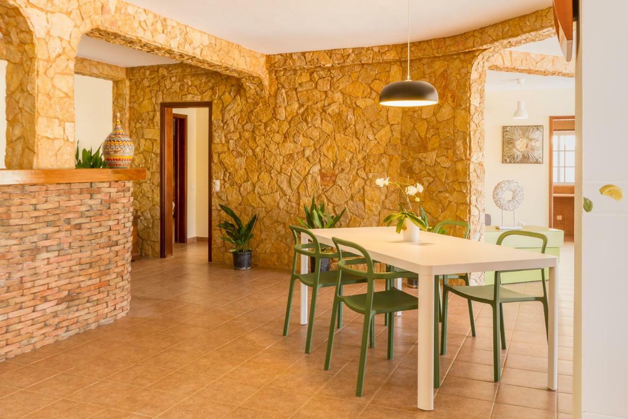 Lagos Suite Екстериор снимка